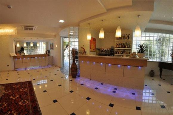 סן בנדטו דל טרנטו Hotel Haus Charlotte מראה חיצוני תמונה